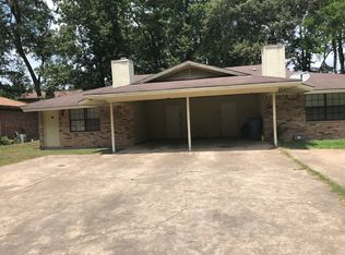 205 Hummingbird Ln, Lufkin, TX 75904