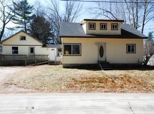 6 Forest Ave, Cumberland, ME 04021