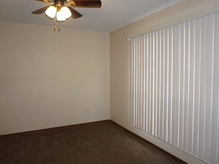 5672 Bryner Dr — Photo 7