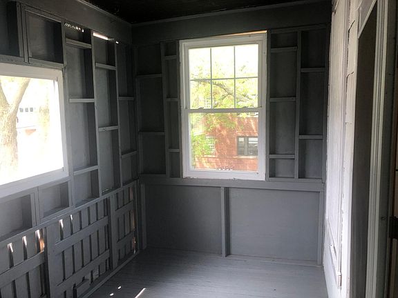 Porch/sun room