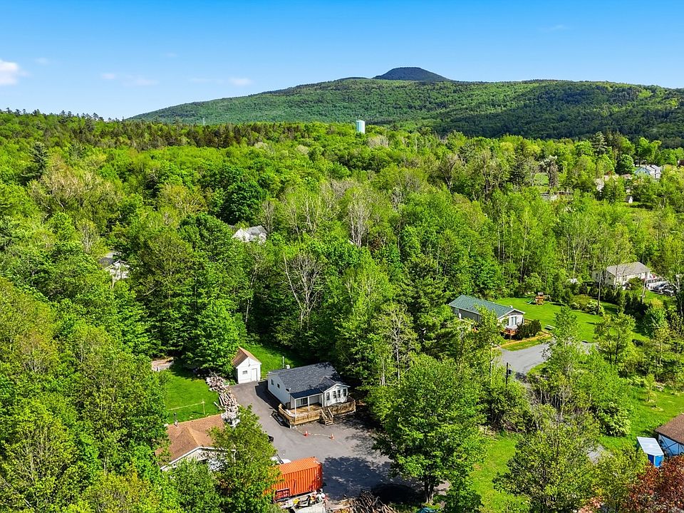 1st image of 134 Park Ln