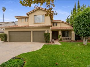 1327 Coral Gables Cir, Corona, CA 92881