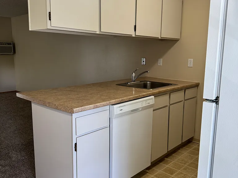The Villa Kitchen
