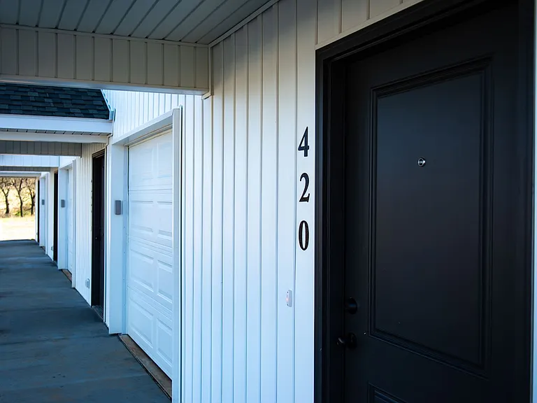 440 Blue Springs St — Photo 35