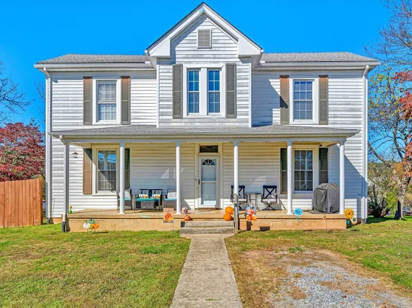 1096 Penicks Mill Rd, Thaxton, VA 24174