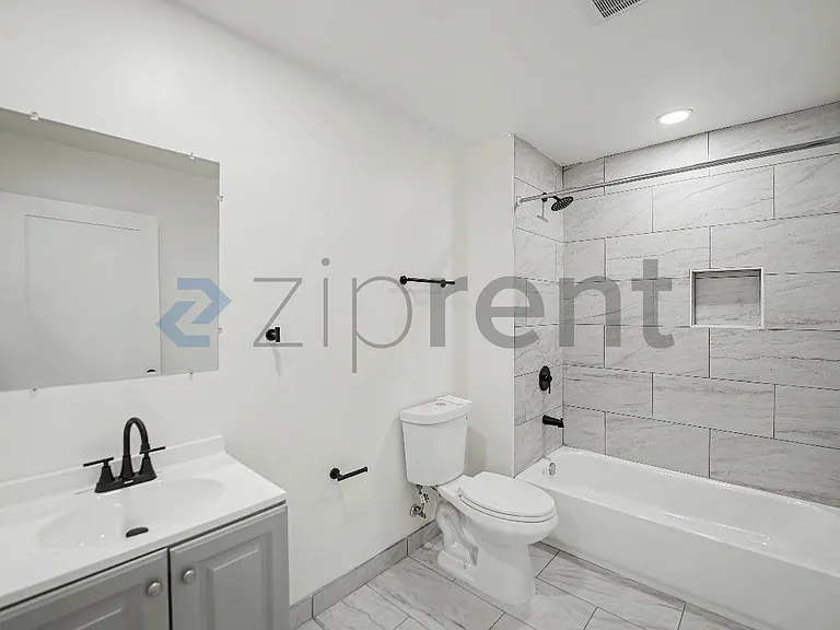 1412 1/2 N Hazard Ave — Photo 7