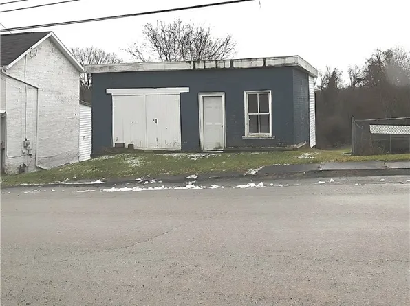 925 Old National Pike, Brownsville, PA 15417