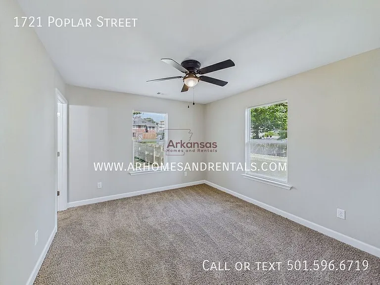 1721 N Poplar St — Photo 7