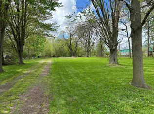 8825 Hospital Rd, Freeland, MI 48623