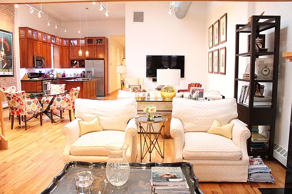 Rented by True Lofts New York LLC | media 21