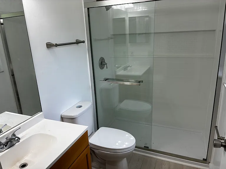 Mstr bath