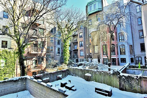 Rented by Balass Ralph, LREB | media 1