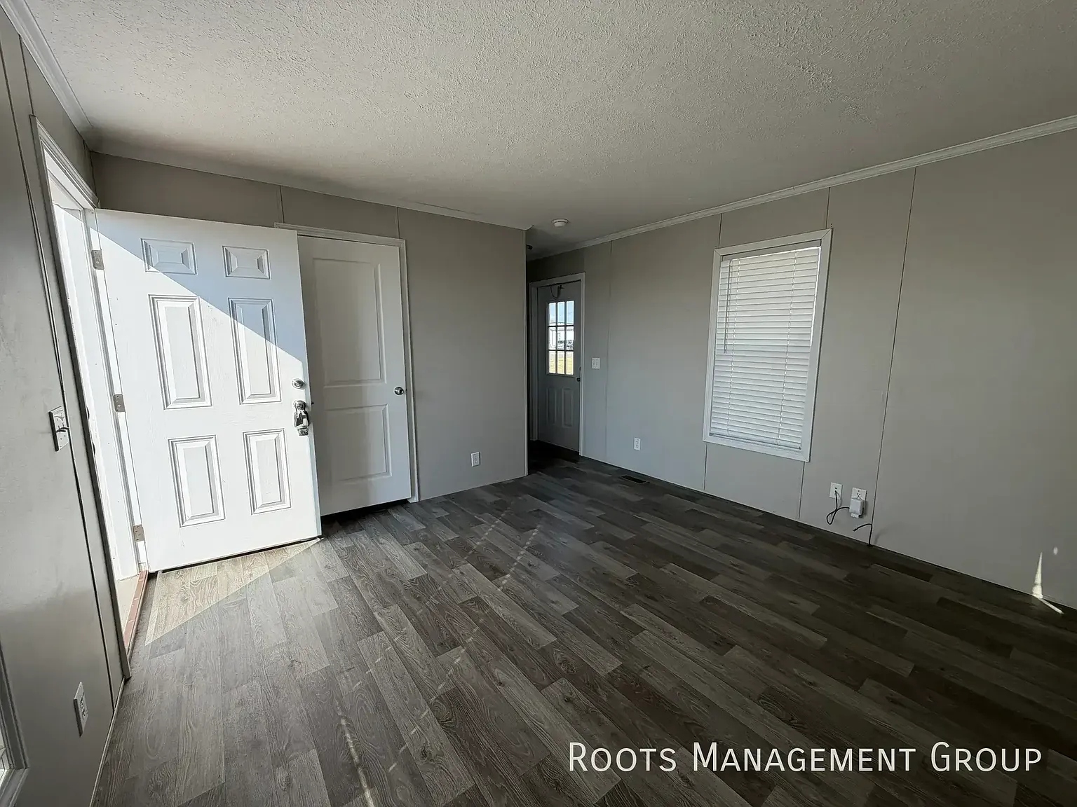 1 Bed 1 Bath Home Available for Lease at Sunset Valley - Apply Now! — Photo 3