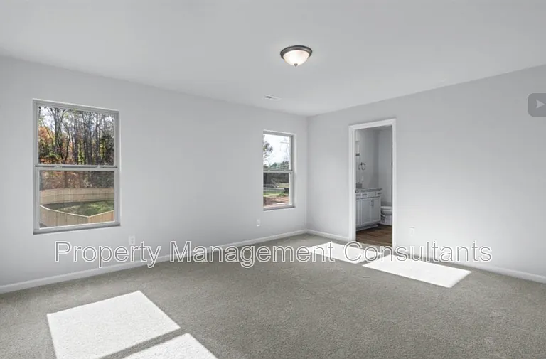 27982 Chalmers Cir — Photo 13