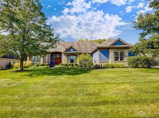 225 Yorkshire Ln, Xenia, OH 45385