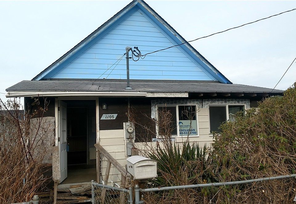 1st image of 1105 Soule Ave