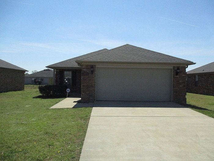 1st image of 3415 Malvern Hill Dr