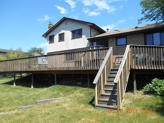 5th image of 13655 W Dublin Dr