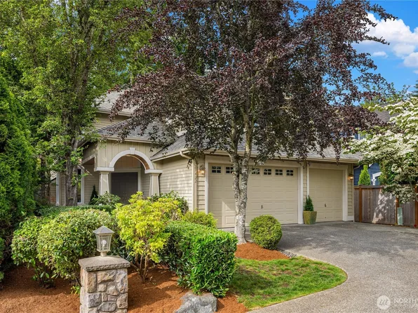 27422 SE 8th Place, Sammamish, WA 98075