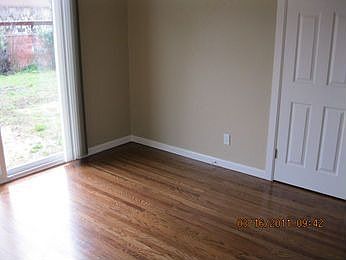 2nd image of 4425 62nd St
