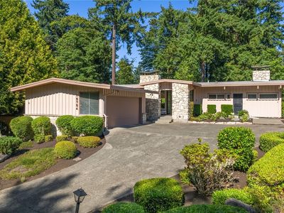 10704 Country Club Lane S, Seattle, WA, 98168