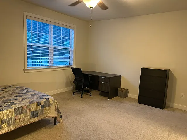 2334 Medlock Ln — Photo 11