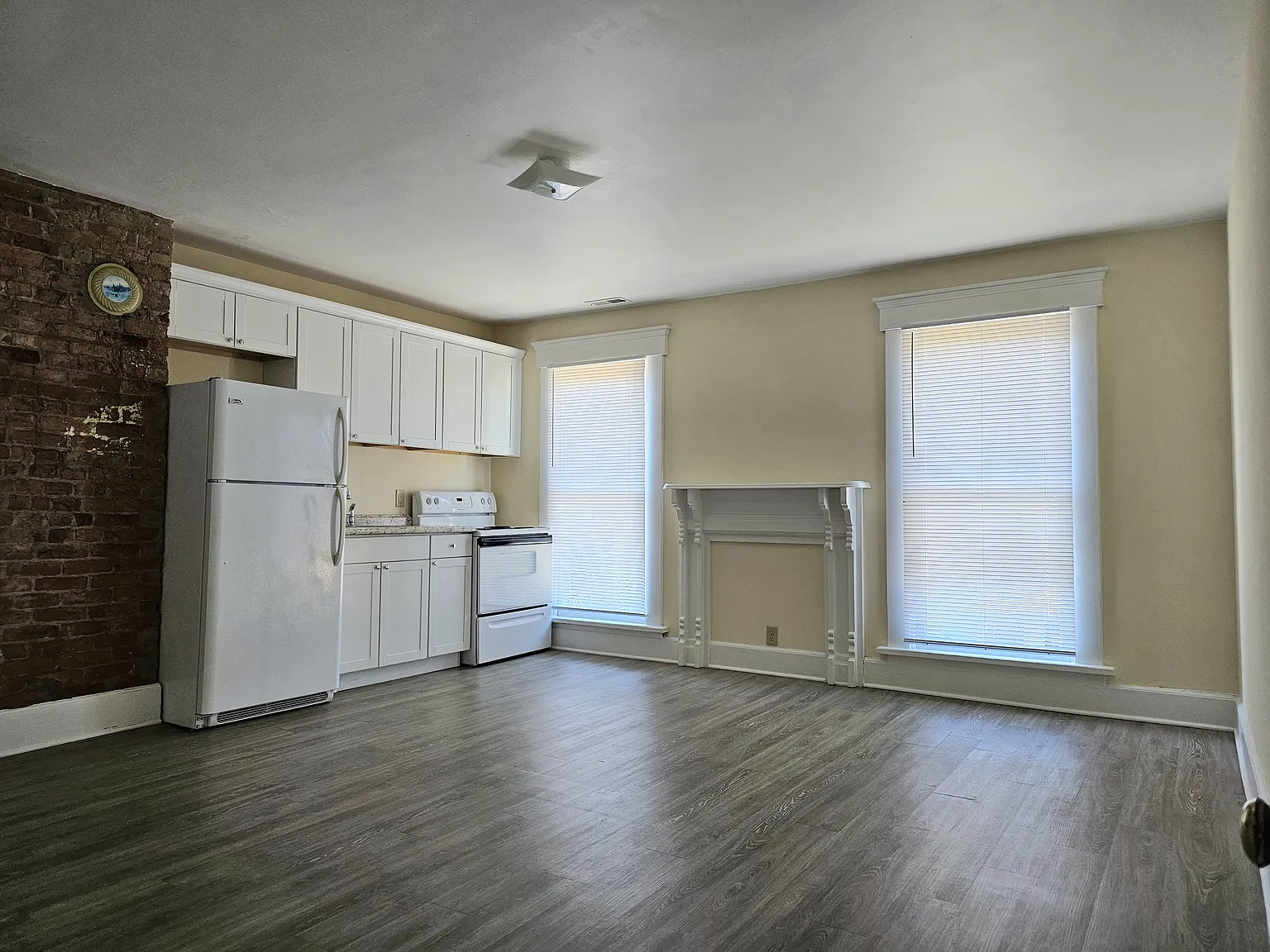 1 bed, 800 sqft, $800 — Photo 4