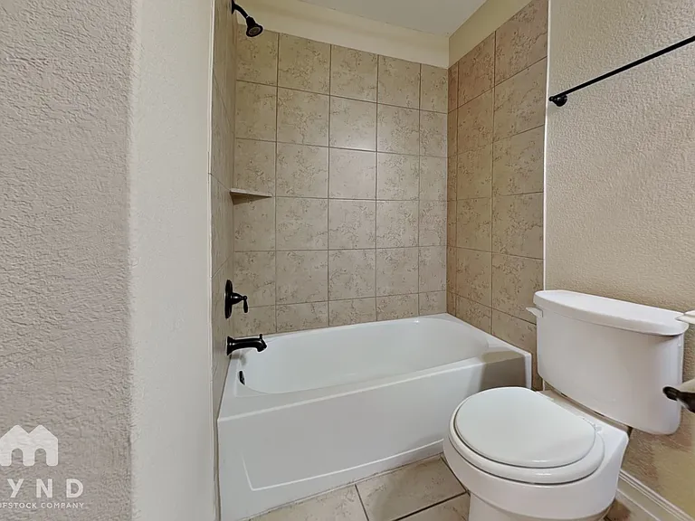 1680 Amy Dr — Photo 15