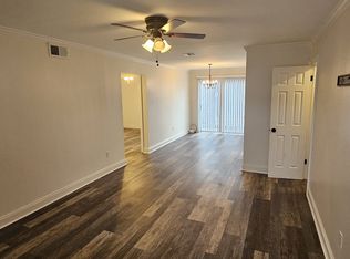 2713 Kingman St APT C, Metairie, LA 70006