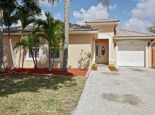 15441 SW 141st Ter, Miami, FL 33196