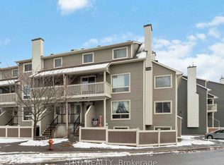 770 Saint Andre Dr #16B, Ottawa, ON K1C4S9