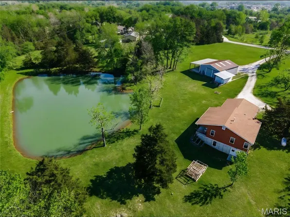 127 Mar Pat Dr, Wentzville, MO 63385