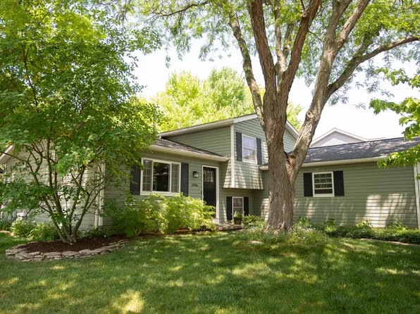 3906 Ramblehurst Rd, Columbus, OH 43221