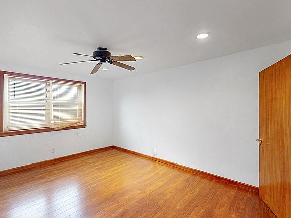 3rd image of 150-55 70th Rd #17B