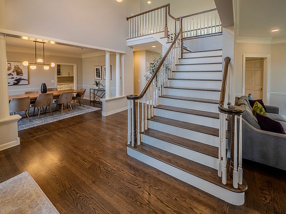 3rd image of 5152 Bridlewood Ln