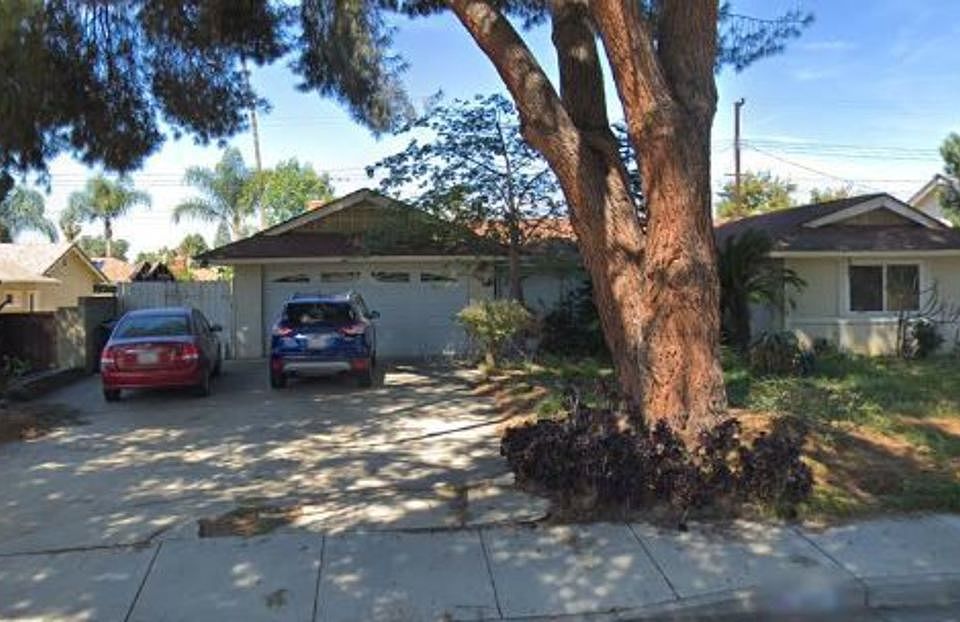 1st image of 605 Converse Ave