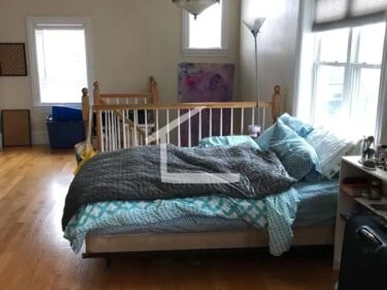 45 Hobart St #1 — Photo 4