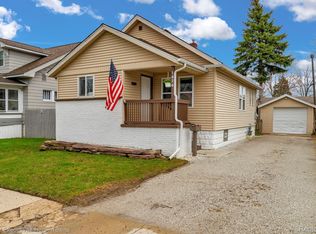 1424 14th St, Port Huron, MI 48060