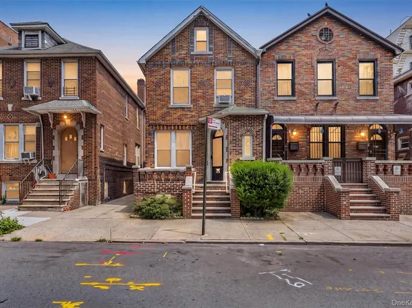 2218 Holland Avenue, Bronx, NY 10467