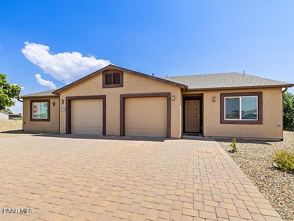 3rd image of 4781 N Lone Cactus Dr #1