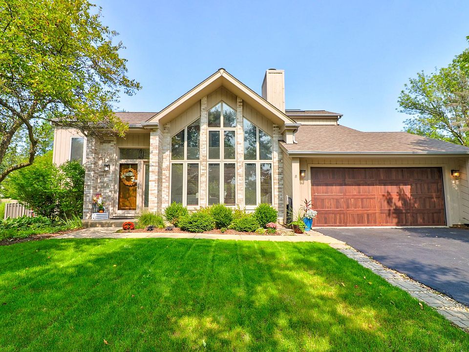 1st image of 750 Hampton Crse
