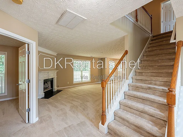 41 Branch Ct — Photo 4