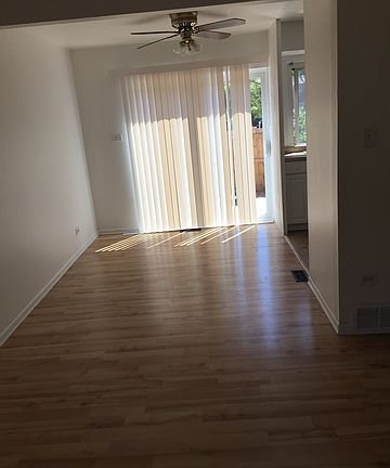 3rd image of 1S297 Ingersoll Ln