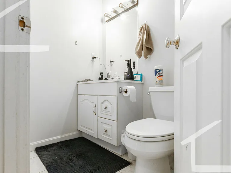 258D Allston St #D — Photo 14