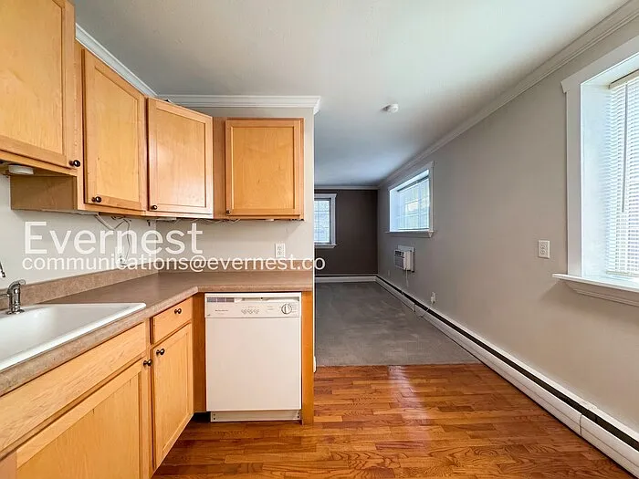 1 bed, 1.0 bath, 500 sqft, $1,250 — Photo 4