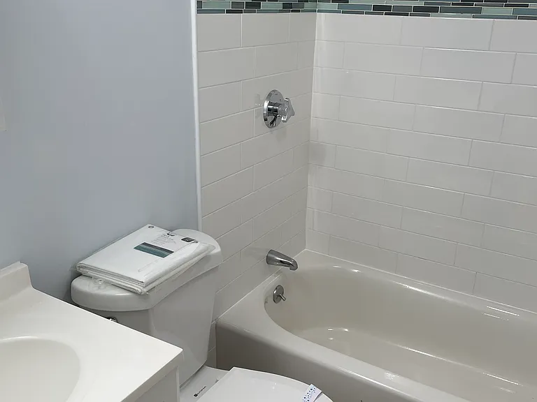 261 Hayward St #99 — Photo 2