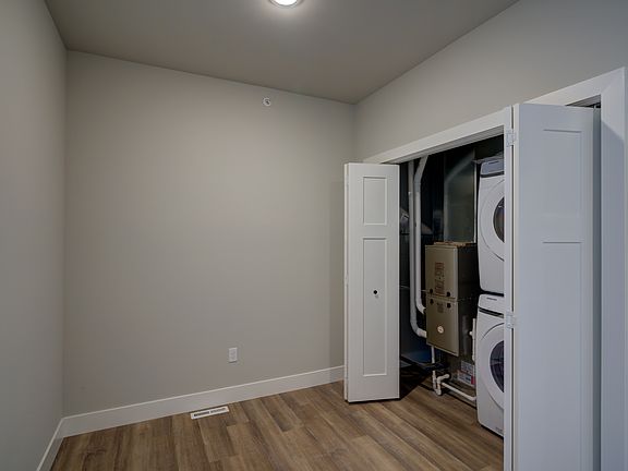 3rd image of 2880 Frisee Dr #205
