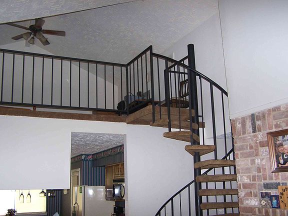 Large Gameroom or Loft. Great place for your home office or extra bedroom. And