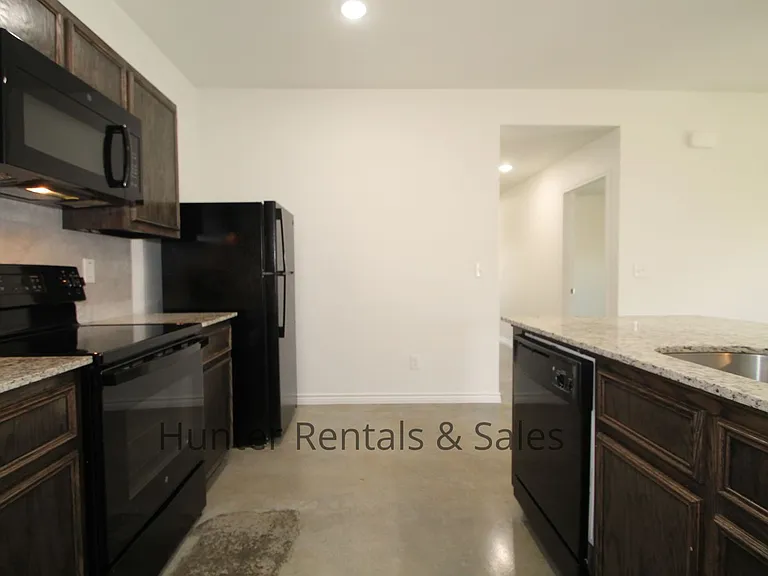 6109B Amelia Earhart Blvd — Photo 12