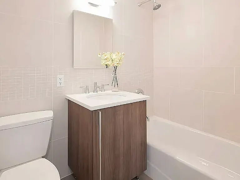307 Atlantic Ave #4H — Photo 6